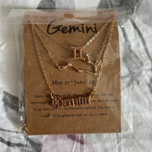 Gemini Zodiac Necklace Set